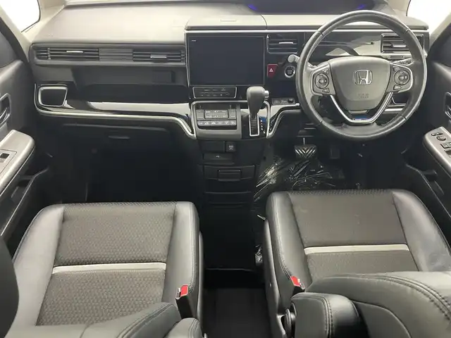 ホンダ ステップワゴン モデューロX ホンダセンシング 埼玉県 2020(令2)年 5.3万km プレミアムスパークルブラックパール 純正１０インチナビ　アラウンドビューモニター　１１．６インチフリップダウンモニター　両側パワースライドドア　ハーフレザーシート　アイドリングストップ　衝突軽減システム　スペアキー　ＥＴＣ２．０　禁煙車