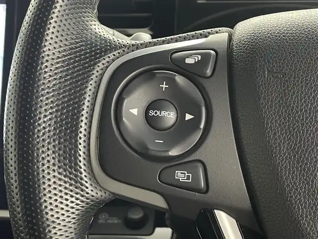 ホンダ ステップワゴン モデューロX ホンダセンシング 埼玉県 2020(令2)年 5.3万km プレミアムスパークルブラックパール 純正１０インチナビ　アラウンドビューモニター　１１．６インチフリップダウンモニター　両側パワースライドドア　ハーフレザーシート　アイドリングストップ　衝突軽減システム　スペアキー　ＥＴＣ２．０　禁煙車