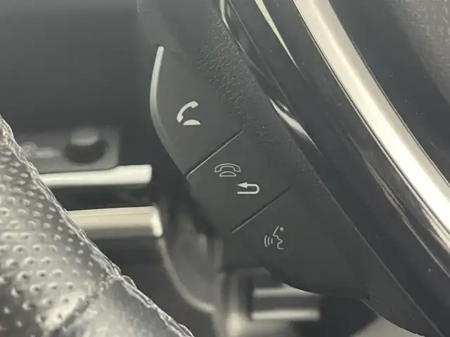 ホンダ ステップワゴン モデューロX ホンダセンシング 埼玉県 2020(令2)年 5.3万km プレミアムスパークルブラックパール 純正１０インチナビ　アラウンドビューモニター　１１．６インチフリップダウンモニター　両側パワースライドドア　ハーフレザーシート　アイドリングストップ　衝突軽減システム　スペアキー　ＥＴＣ２．０　禁煙車
