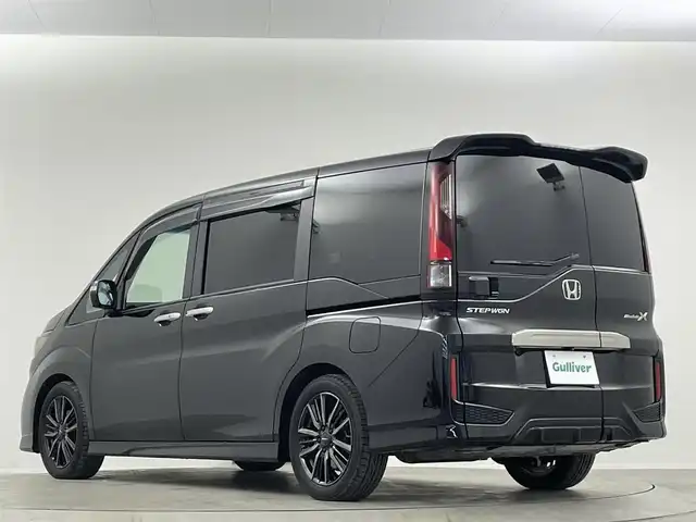 ホンダ ステップワゴン モデューロX ホンダセンシング 埼玉県 2020(令2)年 5.3万km プレミアムスパークルブラックパール 純正１０インチナビ　アラウンドビューモニター　１１．６インチフリップダウンモニター　両側パワースライドドア　ハーフレザーシート　アイドリングストップ　衝突軽減システム　スペアキー　ＥＴＣ２．０　禁煙車