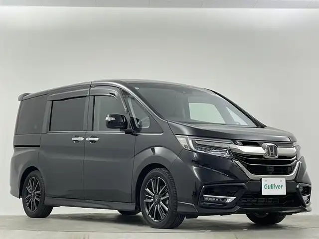 ホンダ ステップワゴン モデューロX ホンダセンシング 埼玉県 2020(令2)年 5.3万km プレミアムスパークルブラックパール 純正１０インチナビ　アラウンドビューモニター　１１．６インチフリップダウンモニター　両側パワースライドドア　ハーフレザーシート　アイドリングストップ　衝突軽減システム　スペアキー　ＥＴＣ２．０　禁煙車