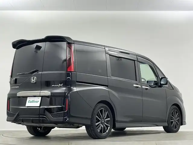 ホンダ ステップワゴン モデューロX ホンダセンシング 埼玉県 2020(令2)年 5.3万km プレミアムスパークルブラックパール 純正１０インチナビ　アラウンドビューモニター　１１．６インチフリップダウンモニター　両側パワースライドドア　ハーフレザーシート　アイドリングストップ　衝突軽減システム　スペアキー　ＥＴＣ２．０　禁煙車
