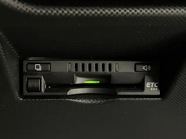 トヨタ ライズ Z 埼玉県 2020(令2)年 2.4万km ベージュ 純正ナビ　アラウンドビューモニター　シートヒーター　禁煙　ＢＳＭ　コーナーセンサー　オートハイビーム　レーダークルーズコントロール　レーンキープアシスト　スペアキー　衝突軽減システム　ＥＴＣ