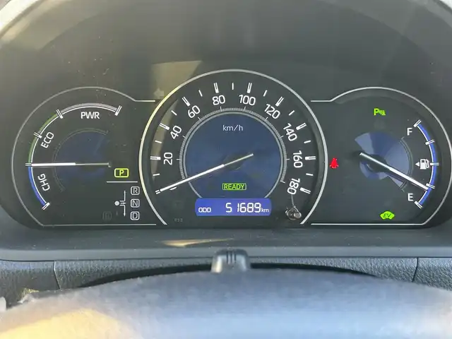 トヨタ ヴォクシー ハイブリッド ZS 煌Ⅲ 大阪府 2020(令2)年 5.2万km ホワイトパールクリスタルシャイン ９インチナビ　/フルセグ　/Ｂｌｕｅｔｏｏｔｈ　/バックカメラ　/フリップダウンモニター　/両側パワースライド　/前席シートヒーター　/クルーズコントロール　/前後ドライブレコーダー　/前後コーナーセンサー　/ＥＴＣ