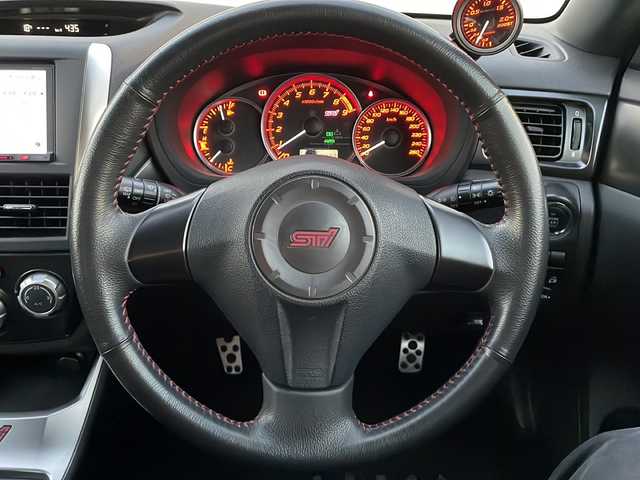 スバル インプレッサ ＷＲＸ STi 栃木県 2010(平22)年 7.9万km オブシディアンブラックパール ワンオーナー/社外ナビ/品番:AVIC-HRZ900/Bluetooth/TV/CD/DVD/ipod/バックカメラ/エアロ(フロント・リア)/ETC/横滑り防止装置/ウィンカー電動格納ミラー/HIDヘッドライト/フロントフォグランプ/社外18インチアルミホイール(SSR)/6速MT/プッシュスタート/スマートキー(スペアキー有)/取扱説明書/保証書