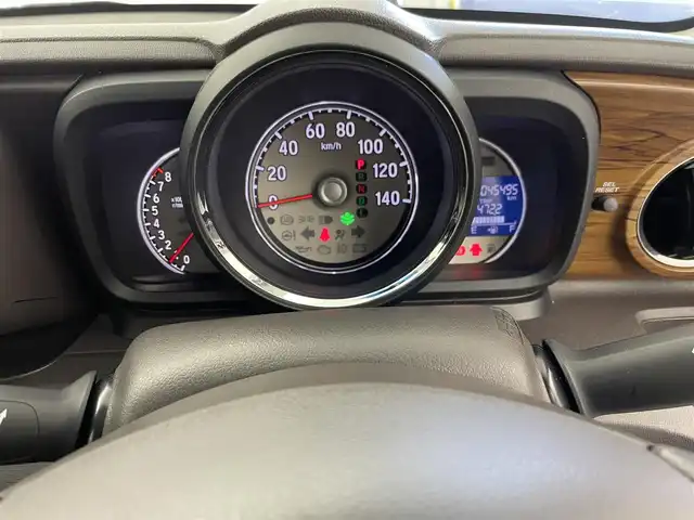 ホンダ Ｎ ＯＮＥ セレクト 群馬県 2018(平30)年 4.6万km プラチナホワイトパール 禁煙車　CDデッキ　ビルトインETC２．０　ドライブレコーダー　アイドリングストップ　横滑り防止　ヘッドライトレベライザー　電動格納ミラー　ハーフレザー　シートヒーター　スマートキー　プッシュスタート