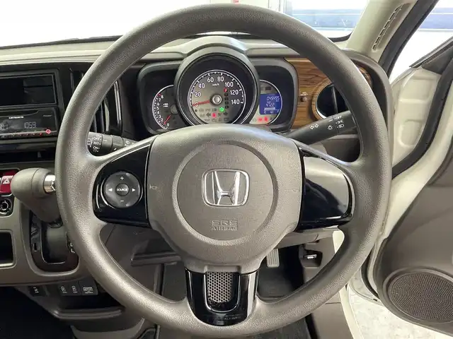 ホンダ Ｎ ＯＮＥ セレクト 群馬県 2018(平30)年 4.6万km プラチナホワイトパール 禁煙車　CDデッキ　ビルトインETC２．０　ドライブレコーダー　アイドリングストップ　横滑り防止　ヘッドライトレベライザー　電動格納ミラー　ハーフレザー　シートヒーター　スマートキー　プッシュスタート