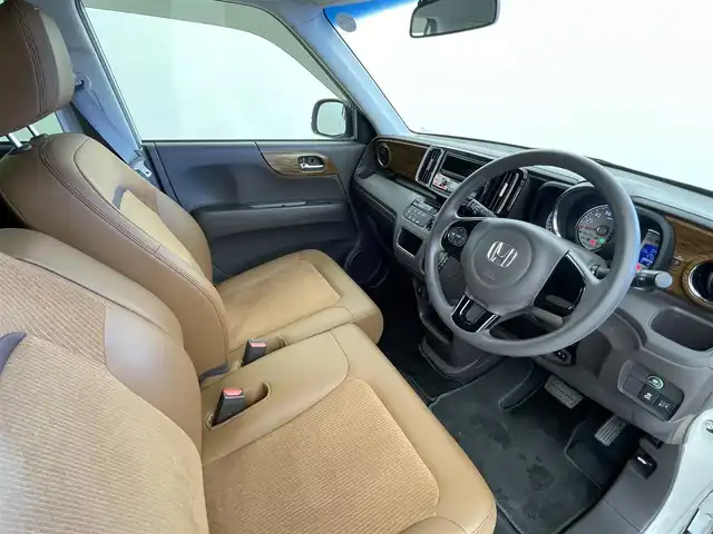 ホンダ Ｎ ＯＮＥ セレクト 群馬県 2018(平30)年 4.6万km プラチナホワイトパール 禁煙車　CDデッキ　ビルトインETC２．０　ドライブレコーダー　アイドリングストップ　横滑り防止　ヘッドライトレベライザー　電動格納ミラー　ハーフレザー　シートヒーター　スマートキー　プッシュスタート