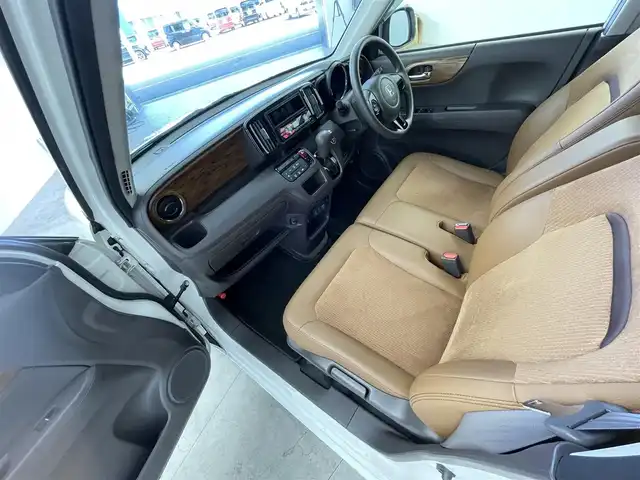 ホンダ Ｎ ＯＮＥ セレクト 群馬県 2018(平30)年 4.6万km プラチナホワイトパール 禁煙車　CDデッキ　ビルトインETC２．０　ドライブレコーダー　アイドリングストップ　横滑り防止　ヘッドライトレベライザー　電動格納ミラー　ハーフレザー　シートヒーター　スマートキー　プッシュスタート