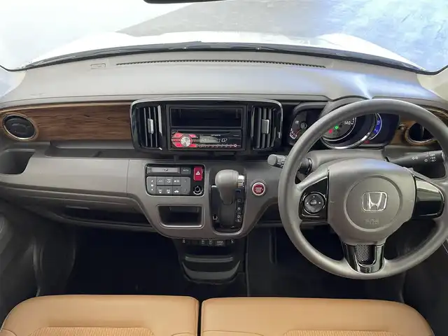 ホンダ Ｎ ＯＮＥ セレクト 群馬県 2018(平30)年 4.6万km プラチナホワイトパール 禁煙車　CDデッキ　ビルトインETC２．０　ドライブレコーダー　アイドリングストップ　横滑り防止　ヘッドライトレベライザー　電動格納ミラー　ハーフレザー　シートヒーター　スマートキー　プッシュスタート