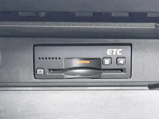 スズキ ソリオ バンディット HV MV Dカメラ ブレーキS 大阪府 2016(平28)年 4.4万km ピュアホワイトP 純正ナビ /全方位カメラ /シートヒーター　/コーナーセンサー　/レーンアシスト　/ＬＥＤヘッドライト　/プッシュスタート　/オートライト　/オートエアコン　/電格ミラー　/フォグランプ　/純正アルミホイール