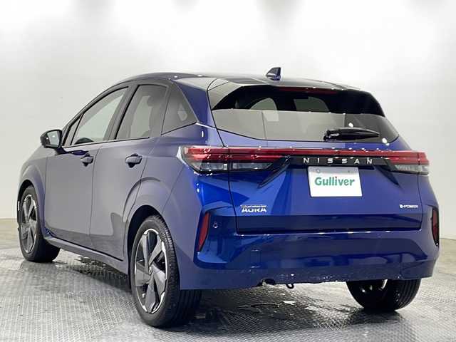 日産 オーラ G 栃木県 2023(令5)年 0.7万km オーロラフレアブルーパール 純正9インチナビ MM223D-L/フルセグテレビ/Bluetooth/全方位カメラ/LEDヘッドライト/LEDフォグライト/スマートルームミラー/オートブレーキホールド/ステアリングヒーター/ステアリングスイッチ/革巻ステアリング/BSW(Blind Spot Warning)/RCTA(Rear Cross Traffic Alert)/LDW(Lane Departure Warning)/BSI(Blind Spot Intervention)/保証書