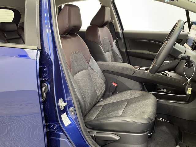日産 オーラ G 栃木県 2023(令5)年 0.7万km オーロラフレアブルーパール 純正9インチナビ MM223D-L/フルセグテレビ/Bluetooth/全方位カメラ/LEDヘッドライト/LEDフォグライト/スマートルームミラー/オートブレーキホールド/ステアリングヒーター/ステアリングスイッチ/革巻ステアリング/BSW(Blind Spot Warning)/RCTA(Rear Cross Traffic Alert)/LDW(Lane Departure Warning)/BSI(Blind Spot Intervention)/保証書