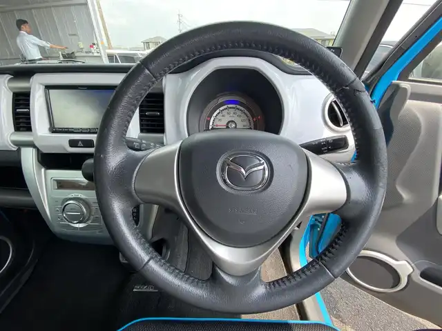 マツダ フレア クロスオーバー XS 福岡県 2015(平27)年 6.8万km 青Ｍ ・ホワイトルーフ/ ・衝突被害軽減システム/・純正メモリナビ ”CA9PC”/フルセグTV/CD/DVD/BT/USB/SD/ipod/・バックカメラ/・D席シートヒーター/・ETC/・HID AUTOヘッドライト/・アイドリングストップ/・シートリフター/・スマートキー/・ドアバイザー/・純正15インチAW/・保証書/取扱説明書/記録簿