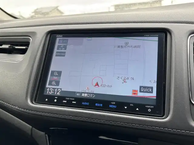 ホンダ ヴェゼル ハイブリッド X 大分県 2015(平27)年 8.9万km ホワイトオーキッドパール ・純正ナビ(CD.DVD.BT.SD.USB.HDMI)/・バックカメラ/・フルセグテレビ/・ETC/・衝突軽減ブレーキ/・ドライブレコーダー/・スマートキー/・ブレーキホールド/・プッシュスタート/・クルーズコントロール/・パドルシフト/・オートライト