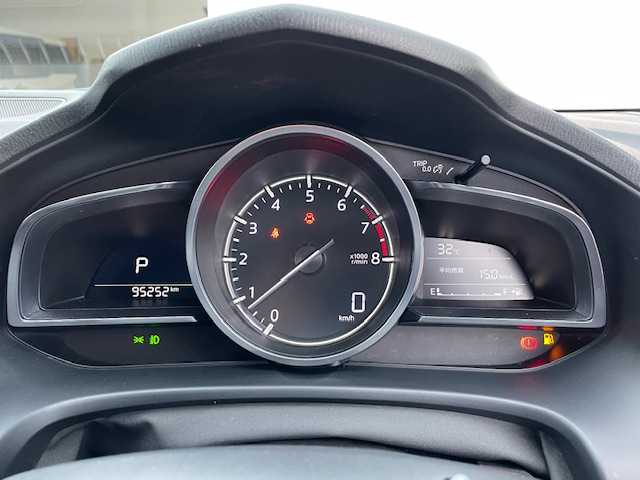 マツダ アクセラ スポーツ 15S プロアクティブ 静岡県 2017(平29)年 9.6万km ソウルレッドプレミアムメタリック プッシュスタート/スマートキー/純正ナビ/　フルセグTV/BTオーディオ/DVD/バックカメラ /ヘッドアップディスプレイ/アクティブクルーズコントロール/LEDヘッドライト/パワーシート/シートヒーター/ハンドルヒーター/コーナーセンサー/パドルシフト