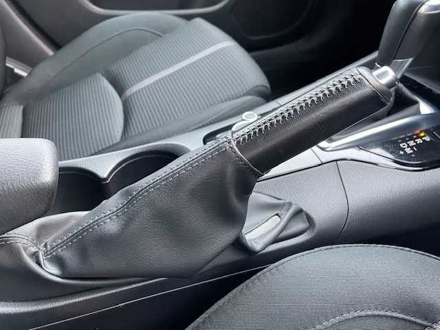 マツダ アクセラ スポーツ 15S プロアクティブ 静岡県 2017(平29)年 9.6万km ソウルレッドプレミアムメタリック プッシュスタート/スマートキー/純正ナビ/　フルセグTV/BTオーディオ/DVD/バックカメラ /ヘッドアップディスプレイ/アクティブクルーズコントロール/LEDヘッドライト/パワーシート/シートヒーター/ハンドルヒーター/コーナーセンサー/パドルシフト