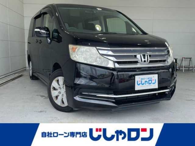 ホンダ ステップワゴン G インターナビコンフォートセレ 沖縄県 2013(平25)年 7.5万km クリスタルブラックパール (株)IDOMが運営する【じしゃロンコザ店】の自社ローン専用車両になりますこちらは現金またはオートローンご利用時の価格です。自社ローンご希望の方は別途その旨お申付け下さい/純正ナビ　/ＴＶ　/Ｂｌｕｅｔｏｏｔｈ接続　/バックカメラ　/ＥＴＣ　/ＣＤ／ＤＶＤ再生　/フリップダウンモニター　/両側パワースライドドア　/クルーズコントロール　/スマートキー　/スペアキー　/オートライト