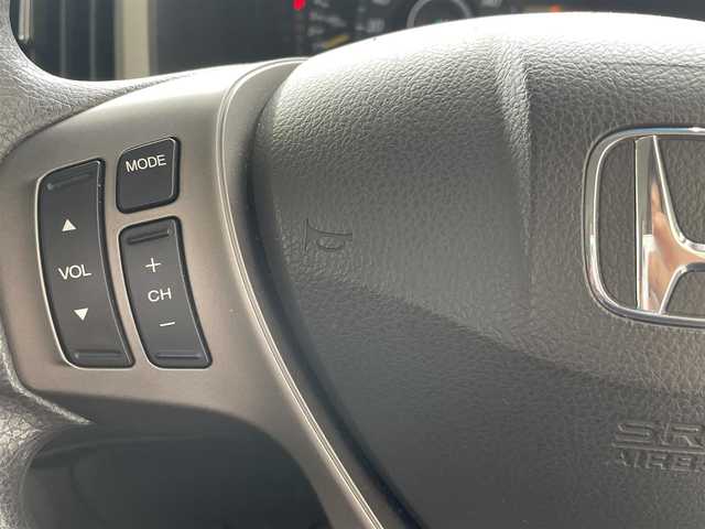 ホンダ ステップワゴン G インターナビコンフォートセレ 沖縄県 2013(平25)年 7.5万km クリスタルブラックパール (株)IDOMが運営する【じしゃロンコザ店】の自社ローン専用車両になりますこちらは現金またはオートローンご利用時の価格です。自社ローンご希望の方は別途その旨お申付け下さい/純正ナビ　/ＴＶ　/Ｂｌｕｅｔｏｏｔｈ接続　/バックカメラ　/ＥＴＣ　/ＣＤ／ＤＶＤ再生　/フリップダウンモニター　/両側パワースライドドア　/クルーズコントロール　/スマートキー　/スペアキー　/オートライト