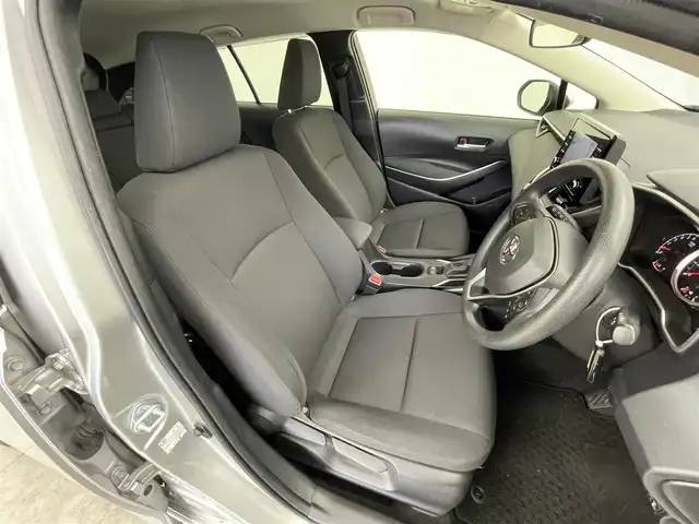 トヨタ カローラツーリング G－X プラス 群馬県 2020(令2)年 2.8万km シルバーマイカM 純正7インチナビ Bカメ ETC ACC LKA BSM PCS コーナーセンサー ステアリングリモコン Pスタート スマートキー 純正フロアマット LEDヘッドライト オートライト オートハイビーム