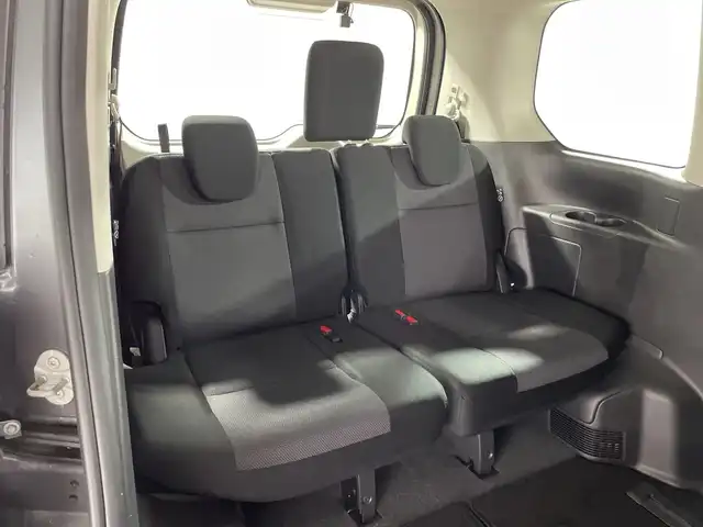 日産 セレナ X 神奈川県 2020(令2)年 3.4万km ダークメタルグレー 純正10型ナビ/・BT/フルセグTV/CD/DVD/SD/AM/FM/バックカメラ/エマージェンシーブレーキ/オートハイビーム/標識認識機能/駐車支援/インテリジェントBSI/後方/側方支援/車線逸脱警報/両側スライドドア/アイドリングストップ機能/ETC/クルーズコントロール/ステアリングスイッチ/横滑り防止装置/インテリジェントキー/プッシュスタートボタン/電動格納ミラー/ウィンカーミラー/純正フロアマット/純正ドアバイザー