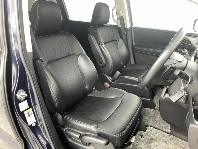 ホンダ オデッセイ アブソルート 福島県 2014(平26)年 7.5万km パープル 安心パッケージ　/・衝突被害軽減/・車線逸脱警報/・誤発信抑制機能/レーダークルーズコントロール/純正ＨＤＤナビゲーション　/【AM/FM/DVD/CD/Bluetooth/フルセグ】/バックカメラ　/ドライブレコーダー　/ハーフレザーシート　/両側パワースライドドア　/パドルシフト　/ＥＴＣ　/ステアリングスイッチ　/・革巻きステアリング　/プッシュスタート/・スマートキー/・スペアキー/LEDライト/・フォグライト/・オートライト/取扱説明書/・保証書