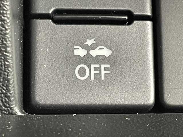 スズキ ジムニー XC 群馬県 2024(令6)年 0.2万km ブルーイッシュブラックパール3 禁煙車　純正ナビ　バックカメラ　Bluetooth　フルセグ　衝突軽減システム　クルーズコントロール　シートヒーター　ダウンヒルアシスト　横滑り防止装置　アイドリングストップ　車線逸脱警報　オートライト　LEDヘッドライト