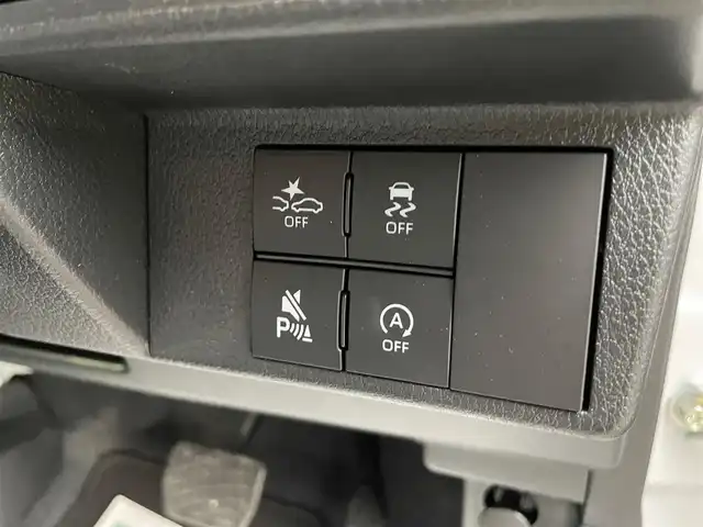 ダイハツ ムーヴ キャンバス ストライプス G 石川県 2024(令6)年 0.2万km シャイニングホワイトパール/レイクブルーメタリック 純正ディスプレイオーディオ/全方位カメラ/LEDヘッドライト/スマートアシスト/オートライト/両側パワースライドドア/レーンキープアシスト/クリアランスソナー/プッシュスタート/電動ミラー/ベンチシート/保証書