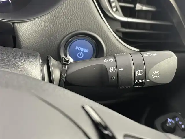 トヨタ Ｃ－ＨＲ G モード ネロ セーフティプラス 埼玉県 2021(令3)年 3万km ブラックマイカ 純正8インチナビ アラウンドビューモニター BSM レーダークルーズコントロール ハーフレザーシート ドライブレコーダー オートハイビーム コーナーセンサー Bluetooth スペアキー 衝突軽減