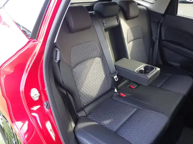 日産 オーラ G 千葉県 2024(令6)年 0.6万km ガーネットレッド/スーパーブラック 2トーン エマージェンシーブレーキ/インテリジェントルームミラー/インテリジェントクルーズコントロール/純正コネクトナビ/地デジTV/【Bluetooth接続】/アラウンドビューモニター/BOSEサウンド/ハーフレザーシート/革巻きステアリング/ステアリングスイッチ/コーナーセンサー/純正17インチアルミホイル/サイド/カーテン/ニーエアバッグ/インテリジェントキー