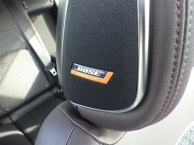 日産 オーラ G 千葉県 2024(令6)年 0.6万km ガーネットレッド/スーパーブラック 2トーン エマージェンシーブレーキ/インテリジェントルームミラー/インテリジェントクルーズコントロール/純正コネクトナビ/地デジTV/【Bluetooth接続】/アラウンドビューモニター/BOSEサウンド/ハーフレザーシート/革巻きステアリング/ステアリングスイッチ/コーナーセンサー/純正17インチアルミホイル/サイド/カーテン/ニーエアバッグ/インテリジェントキー