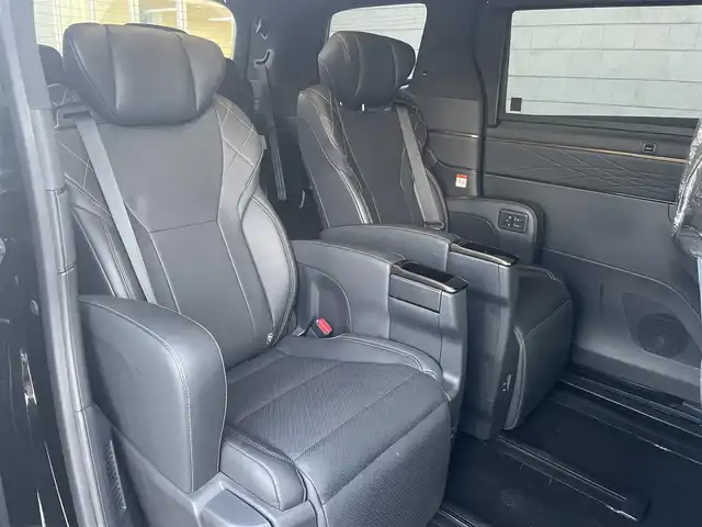 トヨタ ヴェルファイア ハイブリット Z プレミア 愛知県 2023(令5)年 5.9万km ブラック モデリスタフルエアロ仕様/・純正ディスプレイオーディオ（ナビ付）/・フルセグテレビ/・Bluetooth/USB/HDMI接続機能/・ETC2.0/・フリップダウンモニター/・デジタルインナーミラー/・パワーシート（運転席・助手席・後席）/・シートヒーター（運転席・助手席・後席）/・シートベンチレーション（運転席・助手席・後席）/・置くだけ充電/・モデリスタフルエアロ/・純正19インチアルミホイール/・純正LEDヘッドライト/・オートマチックハイビーム/・衝突軽減ブレーキ/・レーンキープアシスト/・ブラインドスポットモニター/・スマートキー/・レーダークルーズコントロール