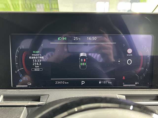 日産 オーラ G レザーエディション 沖縄県 2022(令4)年 2.4万km グレー 県外仕入/禁煙車/BOSEサウンド/純正SDナビ/USB/SD/BT/フルセグ/アラウンドビューモニター/ビルトインETC2.0/前後ドライブレコーダー/ワイヤレス充電/インテリジェントルームミラー/プロパイロット/エマージェンシーブレーキ/クリアランスソナー/横滑り防止装置/パーキングアシスト/ブラインドスポットモニター/アイドリングストップ/レザーシート/前席シートヒーター/オートマチックハイビーム/LEDヘッドライト/オートライト/純正17インチAW/プッシュスタート/スマートキー/保証書/取扱説明書