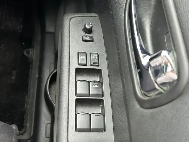日産 エクストレイル 20GT 道東・釧路十勝 2010(平22)年 7万km ブリリアントホワイトパール パートタイム4WD/ディーゼルターボ/ディスプレイオーディオ/バックカメラ/ダウンヒルアシストコントロール/スマートキー/LEDヘッドライト/ETC/オートライト/ドアバイザー/フロアマット/革巻きステアリング
