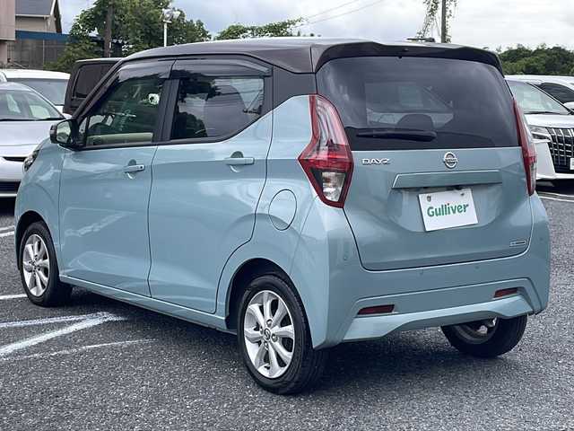 日産 デイズ X 千葉県 2022(令4)年 2.7万km アッシュブラウン/ソーダブルー ソーダブルーツートンカラー 全方位カメラ 全方位カメラ内蔵ルームミラー ドラレコ エマブレ ディスプレイオーディオ　BT USB スマートキー プッシュスタート ステアスイッチ オートライト 14AW