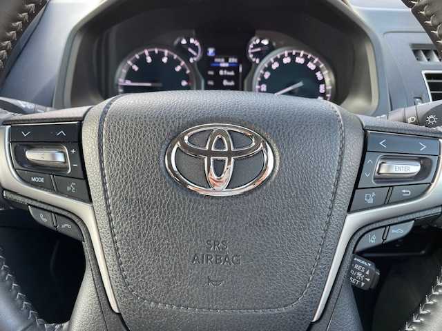 トヨタ ランドクルーザー プラド TX Lパッケージ ブラックED 青森県 2021(令3)年 2.2万km ホワイトパールクリスタルシャイン 寒冷地仕様/ワンオーナー/プリクラッシュセーフティ/アダプティブクルーズコントロール/オートマチックハイビーム/レーンアシスト/黒レザーシート/社外ナビ(BT/フルセグ/DVD/CD/ラジオ)/パワーシート(D/N)/バックカメラ/LEDヘッドライト/純正スマートキー一体型エンジンスターター /エアーシート/シートヒーター/ドライブレコーダー/トノカバー/オートライト/フォグライト/リヤフォグライト/ヘッドライトウォッシャー/スペアタイヤ/スペアキー/ETC/新車時保証書/取扱説明書