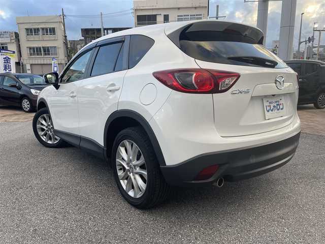 マツダ ＣＸ－５ 20S 沖縄県 2014(平26)年 7.3万km クリスタルホワイトパールマイカ (株)IDOMが運営する【じしゃロンコザ店】の自社ローン専用車両になりますこちらは現金またはオートローンご利用時の価格です。自社ローンご希望の方は別途その旨お申付け下さい/純正ナビ　/フルセグＴＶ　/Ｂｌｕｅｔｏｏｔｈ接続　/バックカメラ　/ＥＴＣ　/ＣＤ／ＤＶＤ接続　/クルーズコントロール　/プッシュスタート　/スマートキー　/スペアキー　/純正アルミホイール　/純正フロアマット