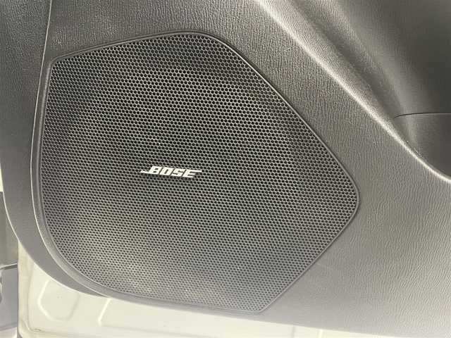 マツダ ＣＸ－５ 20S 沖縄県 2014(平26)年 7.3万km クリスタルホワイトパールマイカ (株)IDOMが運営する【じしゃロンコザ店】の自社ローン専用車両になりますこちらは現金またはオートローンご利用時の価格です。自社ローンご希望の方は別途その旨お申付け下さい/純正ナビ　/フルセグＴＶ　/Ｂｌｕｅｔｏｏｔｈ接続　/バックカメラ　/ＥＴＣ　/ＣＤ／ＤＶＤ接続　/クルーズコントロール　/プッシュスタート　/スマートキー　/スペアキー　/純正アルミホイール　/純正フロアマット