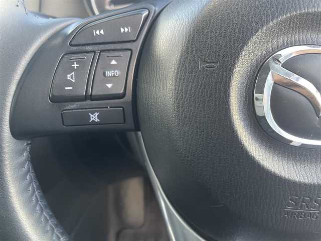マツダ ＣＸ－５ 20S 沖縄県 2014(平26)年 7.3万km クリスタルホワイトパールマイカ (株)IDOMが運営する【じしゃロンコザ店】の自社ローン専用車両になりますこちらは現金またはオートローンご利用時の価格です。自社ローンご希望の方は別途その旨お申付け下さい/純正ナビ　/フルセグＴＶ　/Ｂｌｕｅｔｏｏｔｈ接続　/バックカメラ　/ＥＴＣ　/ＣＤ／ＤＶＤ接続　/クルーズコントロール　/プッシュスタート　/スマートキー　/スペアキー　/純正アルミホイール　/純正フロアマット