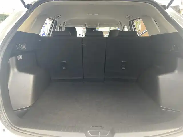 マツダ ＣＸ－５ 20S 沖縄県 2014(平26)年 7.3万km クリスタルホワイトパールマイカ (株)IDOMが運営する【じしゃロンコザ店】の自社ローン専用車両になりますこちらは現金またはオートローンご利用時の価格です。自社ローンご希望の方は別途その旨お申付け下さい/純正ナビ　/フルセグＴＶ　/Ｂｌｕｅｔｏｏｔｈ接続　/バックカメラ　/ＥＴＣ　/ＣＤ／ＤＶＤ接続　/クルーズコントロール　/プッシュスタート　/スマートキー　/スペアキー　/純正アルミホイール　/純正フロアマット