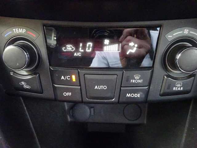 スズキ スイフト スポーツ 静岡県 2013(平25)年 5.2万km ブーストブルーパールメタリック ワンオーナー/禁煙車/KENWOOD SDナビ　MDVーZ704/（CD/DVD/SD REC/BT/USB/フルセグTV)/バックカメラ/プッシュスタート・スマートキー/クルーズコントロール/革巻きステアリングホイール/HIDヘッドライト/ETC/社外フロアマット/電動格納ミラー/スペアキー/保証書・取扱説明書