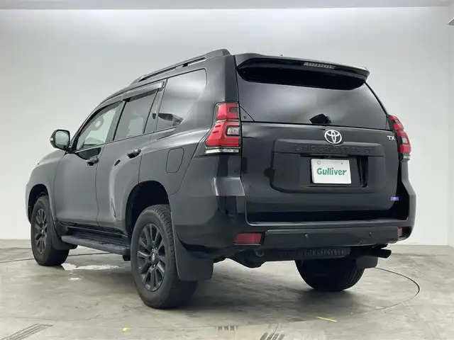 トヨタ ランドクルーザー プラド TX Lパッケージ マットブラED 岡山県 2023(令5)年 2.5万km ブラック メーカー9インチナビ/（BT/Carplay/TV)/パノラミックビューモニター/サンルーフ/ビルトインＥＴＣ２．０/前席パワーシート/ベージュレザーシート/シートベンチレーション/D席シートメモリー/ルーフレール/衝突軽減ブレーキ/LEDヘッドライト/オートハイビーム/追従型クルーズコントロール/社外ドライブレコーダー(前)/純正フロアマット/純正ドアバイザー/スペアキー