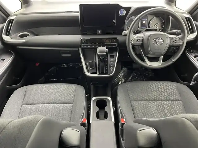 トヨタ ヴォクシー ハイブリッド 埼玉県 2022(令4)年 1.5万km マッシブグレー 純正８型ナビ　温シート　　ＢＳＭ　１００Ｖ電源　ＥＴＣ　バックカメラ 後席モニター ドライブレコーダー コーナーセンサー オートハイビーム レーダークルーズコントロール 両側パワースライドドア