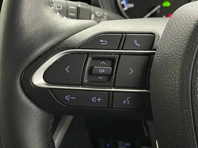 トヨタ ヴォクシー ハイブリッド 埼玉県 2022(令4)年 1.5万km マッシブグレー 純正８型ナビ　温シート　　ＢＳＭ　１００Ｖ電源　ＥＴＣ　バックカメラ 後席モニター ドライブレコーダー コーナーセンサー オートハイビーム レーダークルーズコントロール 両側パワースライドドア