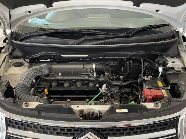 スズキ イグニス ハイブリッド F リミテッド 福井県 2016(平28)年 5万km ピュアホワイトP ４WD/ワンオーナー/純正7インチメモリーナビ/フルセグTV/BT/CD/DVD/USB/アラウンドビューモニター/セーフティサポート/・デュアルカメラブレーキサポート/・車線逸脱警報機能/・誤発進抑制機能/・ふらつき防止機能/クルーズコントロール/ETC/前後ドライブレコーダー/オートライト/オートハイビーム/LEDヘッドライト/レザーシート/シートヒーター/純正16インチアルミホイール/社外アルミホイール付スタッドレスタイヤ車載/純正フロアマット/MTモード付AT/パドルシフト