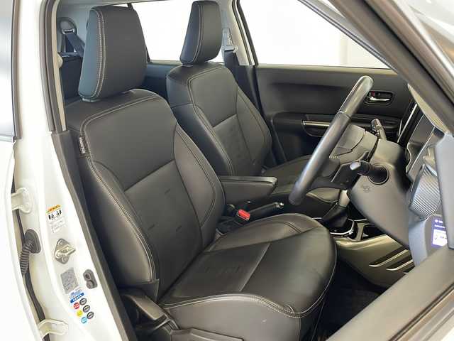 スズキ イグニス ハイブリッド F リミテッド 福井県 2016(平28)年 5万km ピュアホワイトP ４WD/ワンオーナー/純正7インチメモリーナビ/フルセグTV/BT/CD/DVD/USB/アラウンドビューモニター/セーフティサポート/・デュアルカメラブレーキサポート/・車線逸脱警報機能/・誤発進抑制機能/・ふらつき防止機能/クルーズコントロール/ETC/前後ドライブレコーダー/オートライト/オートハイビーム/LEDヘッドライト/レザーシート/シートヒーター/純正16インチアルミホイール/社外アルミホイール付スタッドレスタイヤ車載/純正フロアマット/MTモード付AT/パドルシフト