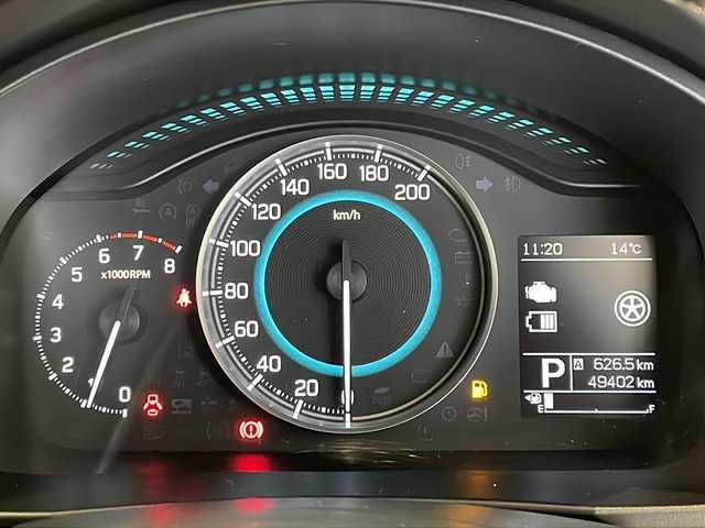 スズキ イグニス ハイブリッド F リミテッド 福井県 2016(平28)年 5万km ピュアホワイトP ４WD/ワンオーナー/純正7インチメモリーナビ/フルセグTV/BT/CD/DVD/USB/アラウンドビューモニター/セーフティサポート/・デュアルカメラブレーキサポート/・車線逸脱警報機能/・誤発進抑制機能/・ふらつき防止機能/クルーズコントロール/ETC/前後ドライブレコーダー/オートライト/オートハイビーム/LEDヘッドライト/レザーシート/シートヒーター/純正16インチアルミホイール/社外アルミホイール付スタッドレスタイヤ車載/純正フロアマット/MTモード付AT/パドルシフト