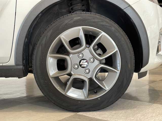 スズキ イグニス ハイブリッド F リミテッド 福井県 2016(平28)年 5万km ピュアホワイトP ４WD/ワンオーナー/純正7インチメモリーナビ/フルセグTV/BT/CD/DVD/USB/アラウンドビューモニター/セーフティサポート/・デュアルカメラブレーキサポート/・車線逸脱警報機能/・誤発進抑制機能/・ふらつき防止機能/クルーズコントロール/ETC/前後ドライブレコーダー/オートライト/オートハイビーム/LEDヘッドライト/レザーシート/シートヒーター/純正16インチアルミホイール/社外アルミホイール付スタッドレスタイヤ車載/純正フロアマット/MTモード付AT/パドルシフト