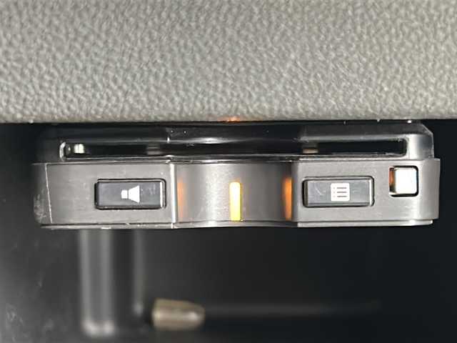 ダイハツ ウェイク G ターボ SA Ⅲ 宮城県 2018(平30)年 6.5万km パールホワイトⅢ 禁煙車/スマートアシストIII/・衝突回避支援/・車線逸脱警報/・オートハイビーム/純正8インチナビ/（BT.CD.DVD.HDMI.USB.SD）/地図SD無し/バックカメラ/フルセグテレビ/両側パワースライドドア/ETC/前方ドライブレコーダー/革巻きステアリング/ステアリングスイッチ/プッシュスタート/スマートキー/スペアキー/社外フロアマット/ロールサンシェード/LEDヘッドライト/LEDフォグランプ/社外16インチアルミホイール/純正14インチアルミホイール付き夏タイヤ積込/アイドリングストップ/横滑り防止機能