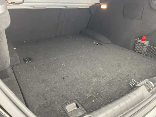 マセラティ ギブリ S グランスポーツ 兵庫県 2018(平30)年 8万km 黒 ・純正ナビ(BT/TV/SD/USB/AUX)/・全方位カメラ/・サンルーフ/・衝突軽減ブレーキ/・アダプティブクルーズコントロール/・ブレーキアシスト/・トラクションコントロール/・前席シートベルトプリテンショナー/・前後コーナーセンサー/・EBM（エキゾースト・バイパス・モジュール）/・オートマチックハイビーム/・車線保持アシスト/・死角アシスト/・前方衝突警告/・アイドリングストップ/・パドルシフト/・革シート/・前席パワーシート/・前席シートヒーター/・前方ドラレコ/・ETC/・LEDヘッドライト/・純正アルミホイール/・電動リアゲート/・パーキングアシスト/・リヤサンシャード